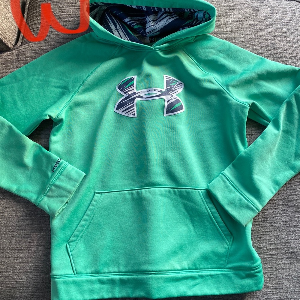 Boys UA sweatshirt